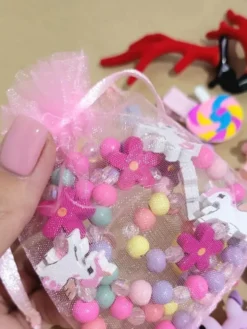 Adventskalender för barn / Julkalender med enhörningstema