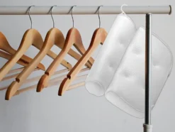 Badkudde med sugkoppar och nackstöd