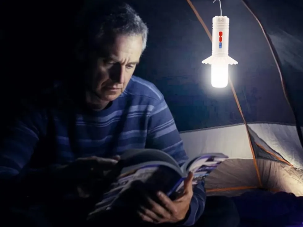 Campinglampa med powerbank och LED-ficklampa