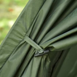 Campingtält för 2 personer med tältsäng och luftmadrass, grönt set