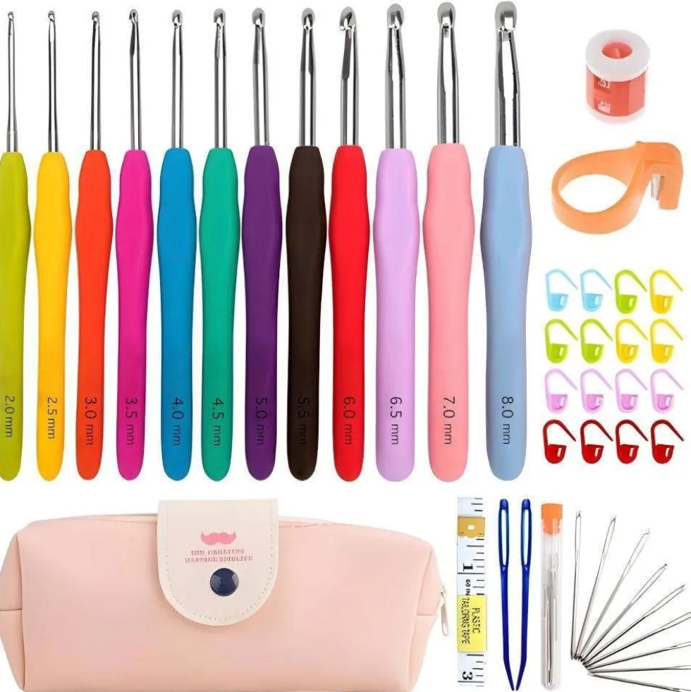 45-delar kit med virknålar, markörer, måttband - Knitting Kit