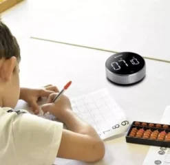Digital timer med magnet och LCD-display