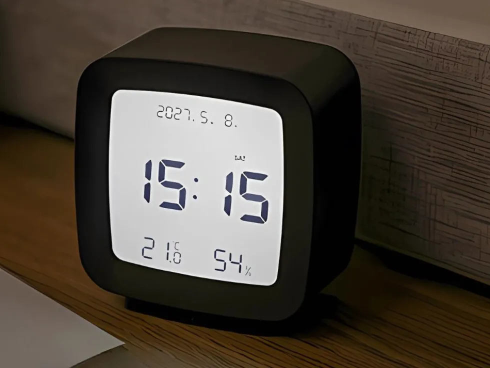 Digital väckarklocka LCD med datum, temperatur & luftfuktighet svart