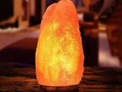 Dimbar Saltlampa i naturligt Himalayasalt 3–5 kg