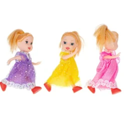 Dockhusdockor 10 cm 3-pack i plast med klänningar och röda skor