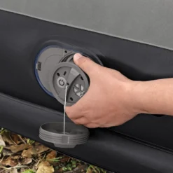 Dubbel luftmadrass 203x152x36 cm TriTech med USB-pump och kudde