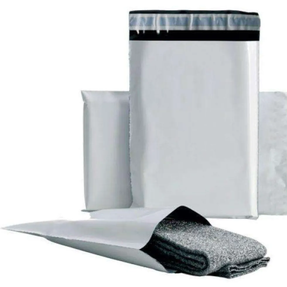 E-handelspåsar 25x35 cm 70 my ogenomskinliga vit/svart 100 st