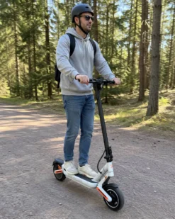 Elscooter Elkick E12 500W - 40km/h - Hopfällbar Elsparkcykel - 10 tum - Vit escooter ebike