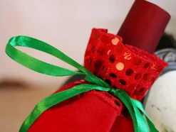 Flasköverdrag julmotiv snögubbe röd 30x13 cm universell storlek