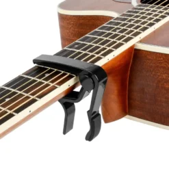 Gitarr Capo/Barreklämma