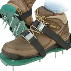 Gräsmatteluftare skor med 26 spikar 5 cm, stl 36-46, 2-pack