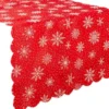 Julbordslöpare röd med vita snöflingor 220x35 cm polyester