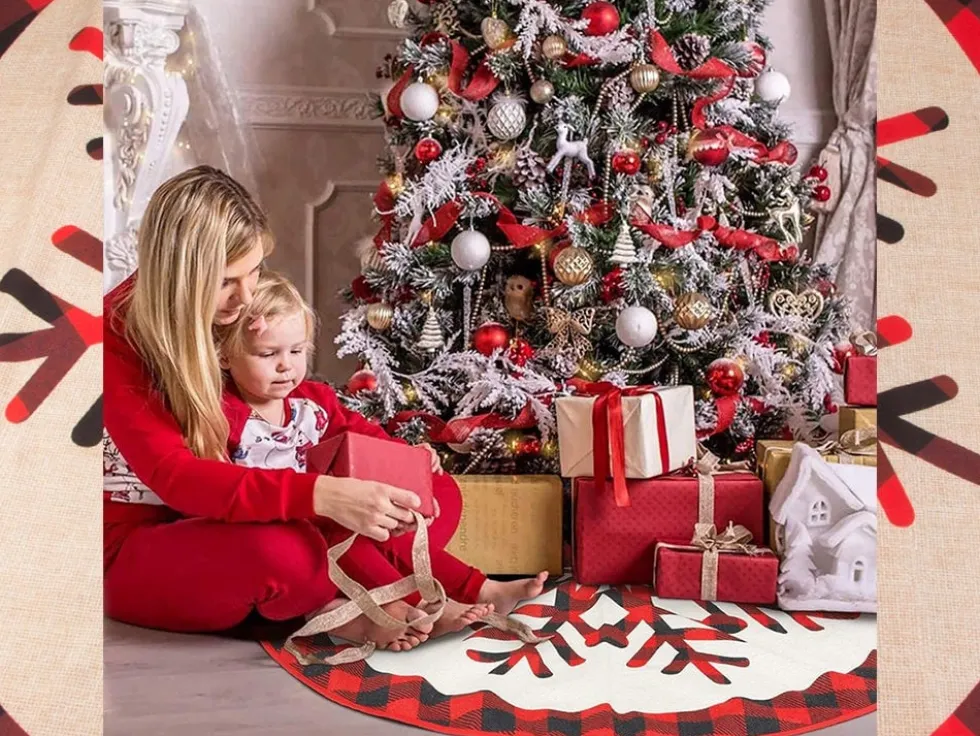 Julgransmatta rund 120 cm i tunn textil, julmotiv slumpas