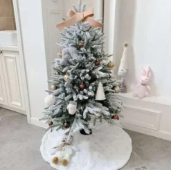 Julgransmatta vit/silver 90 cm polyester med stjärnor och snöflingor