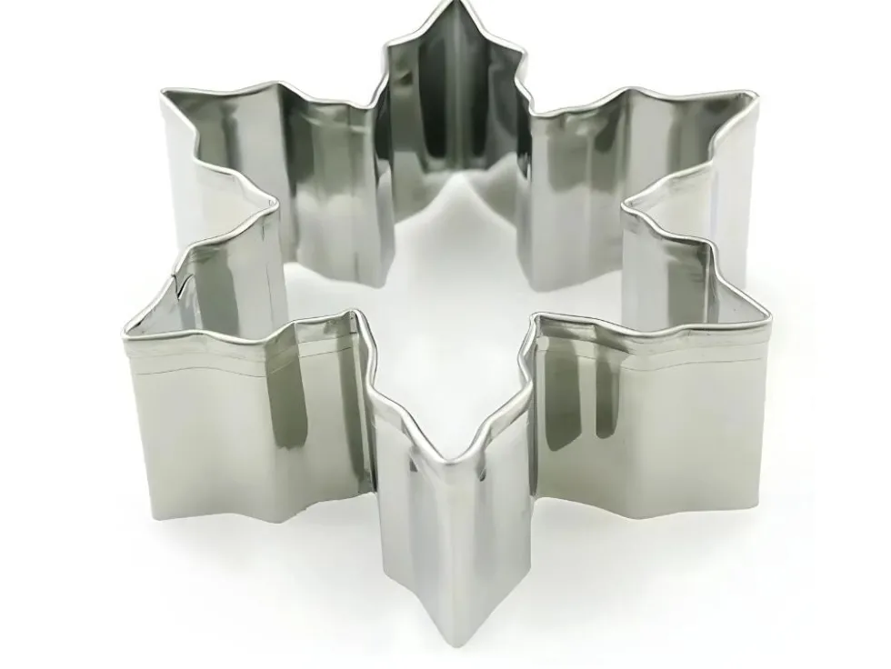 Juliga kakformar i stål 6-pack pepparkaksformar 6,5 cm