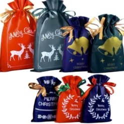 Julklappspåsar non-woven 8-pack 3 storlekar 20x30–30x45 cm