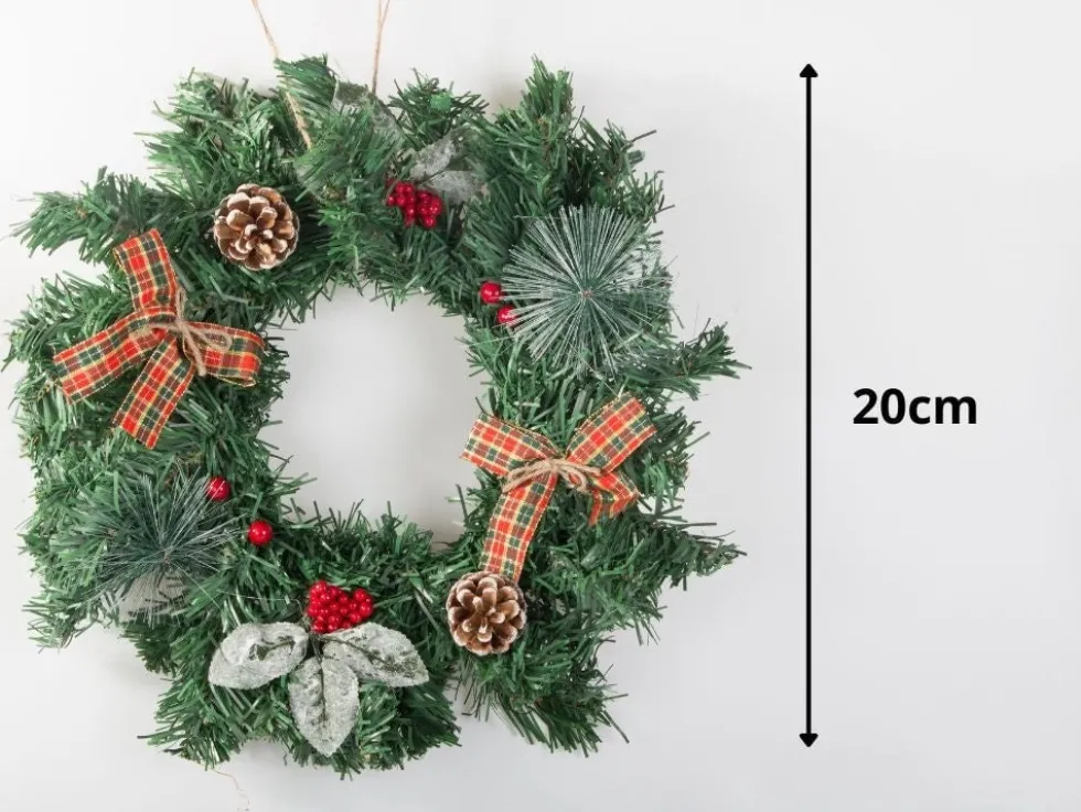 Julkrans med dekoration och kottar 20 cm