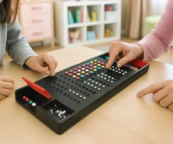 Kodknäckare logiskt brädspel 2 spelare med 108 kodpinnar