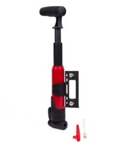 Kompakt cykelpump och bollpump med adaptrar
