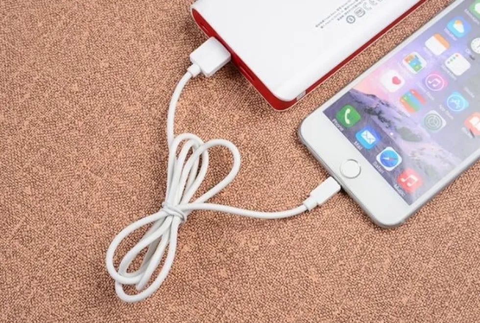 Lightning-kabel till iPhone & iPad, 2 meter, Vit-- CE Certifikat