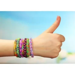 Loom Bands Kit - 600st i olika färger och flera tillbehör