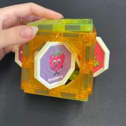 Magnetic tiles 75 delar / Magnetiska byggklossar för barn