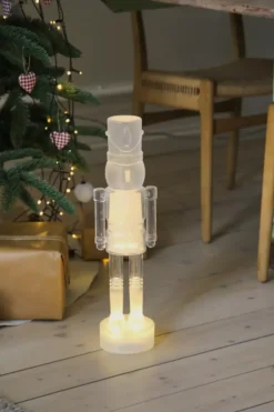 Markslöjd Douglas Bordsdekoration Nötknäppare 37 eller 53 cm