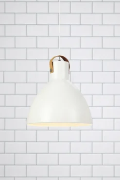 Markslöjd Eagle taklampa 35 cm vit