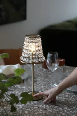 Markslöjd Liora uppladdningsbar bordslampa 35 cm