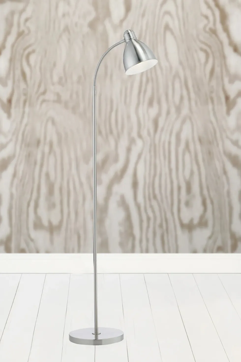 Markslöjd Nitta golvlampa