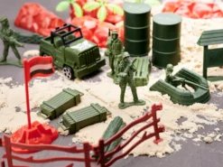 Militärleksak set 307 delar med 240 soldater, 6 tankar och flygplan