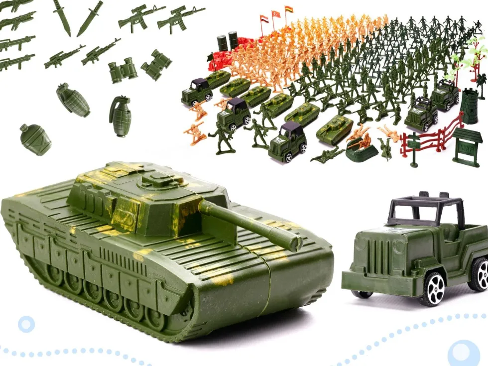 Militärleksak set 307 delar med 240 soldater, 6 tankar och flygplan