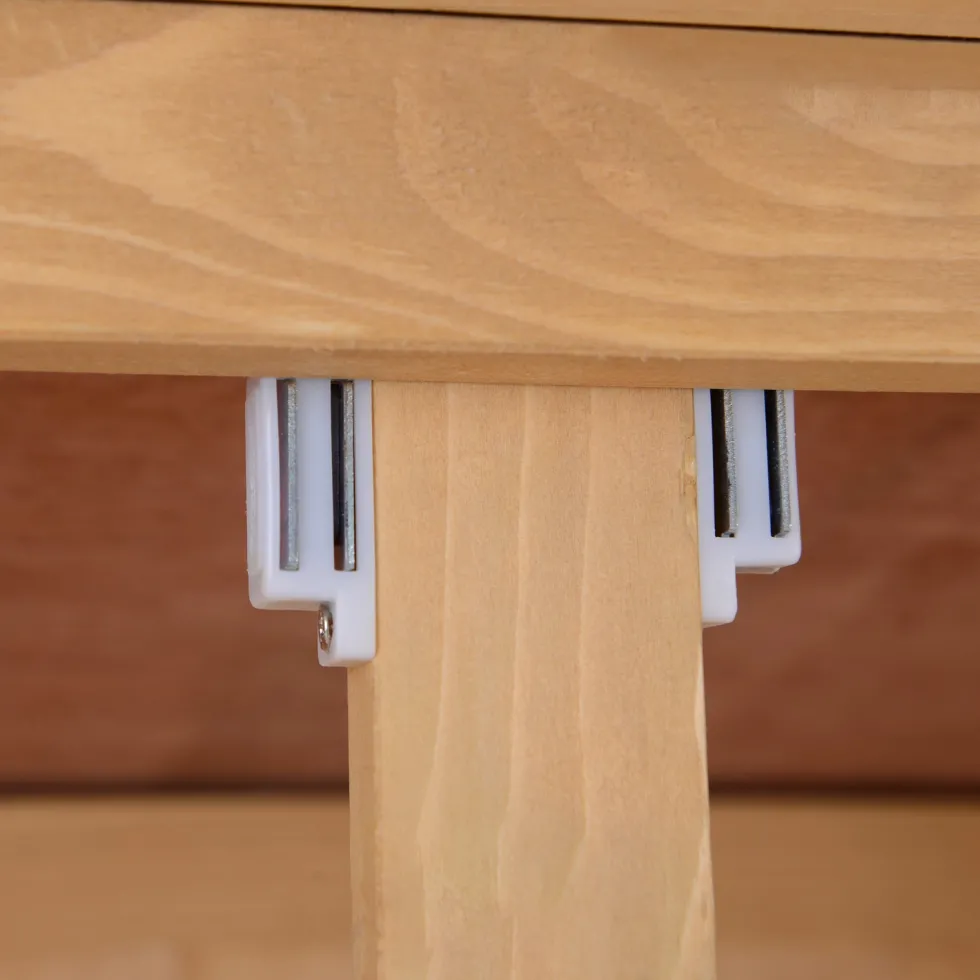 Outsunny trädgårdsskjul i trä, trädgårdsskåp, mått: 127,5L x 50B x 164H cm, 2 hyllor, 2 dörrar, 2 fönster, vattentätt bitumentak, massivt, föroljat granträ, naturträ