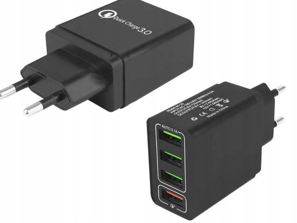 2-Pack Mobilladdare / Snabbladdare med 4 uttag - QC3