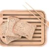 Pebbly - skärbräda med toasttång i bambu, set 26 x 20 cm