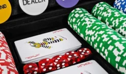 Pokerset / Poker med väska och tillbehör