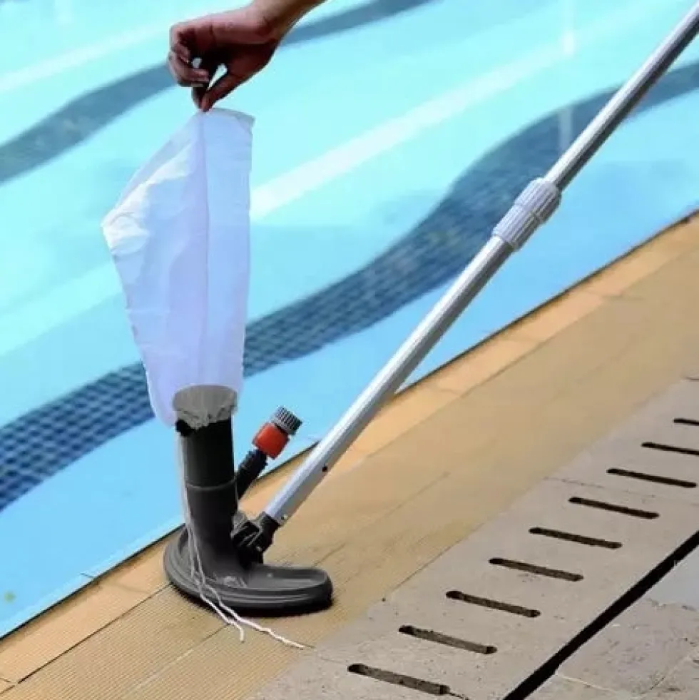 Poolbottenstädare vattendriven för trädgårdsslang med smutspåse
