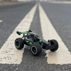 Radiostyrd Crawler Off-Road bil i skala 1:18