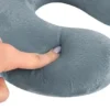 Resekudde med memory foam