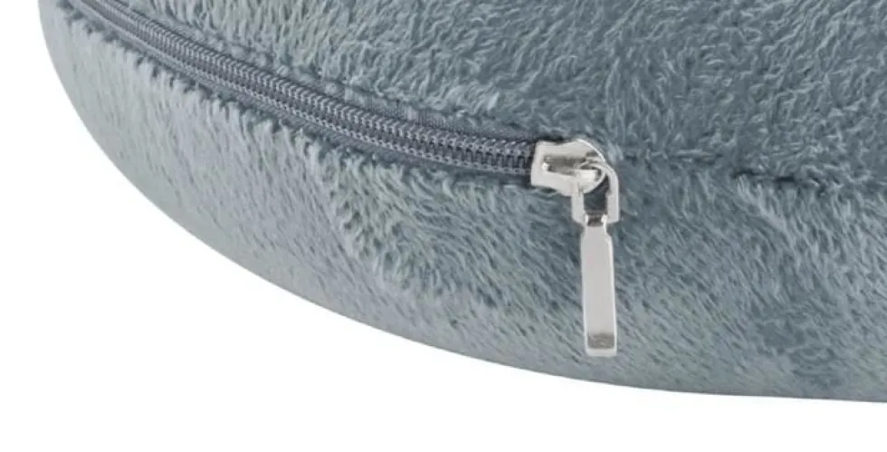 Resekudde med memory foam
