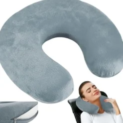 Resekudde med memory foam