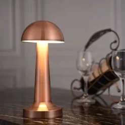 Retro Uppladdningsbar Bordslampa av Metall Dimmer Koppar