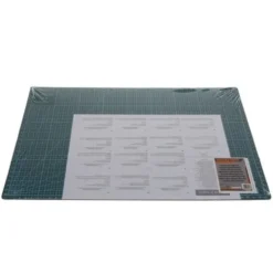 Skärmatta A3 30x45 cm självläkande dubbelsidig grön 3 lager