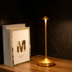 Trådlös bordslampa med LED