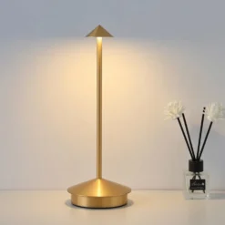 Trådlös bordslampa med LED