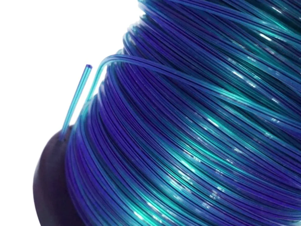 Trimmerlina 2,4 mm fyrkantig nylon med stålkärna 100 m navyblå