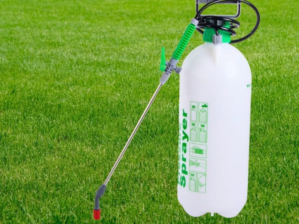 Tryckspruta 8 liter med bärrem