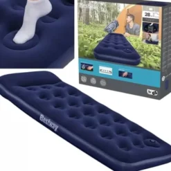 Uppblåsbar luftmadrass med fotpump