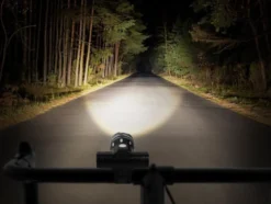 Uppladdningsbar cykelbelysning med framlykta och baklykta