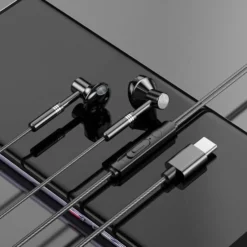 USB-C In-Ear Hörlurar med Sladd DAC Svart